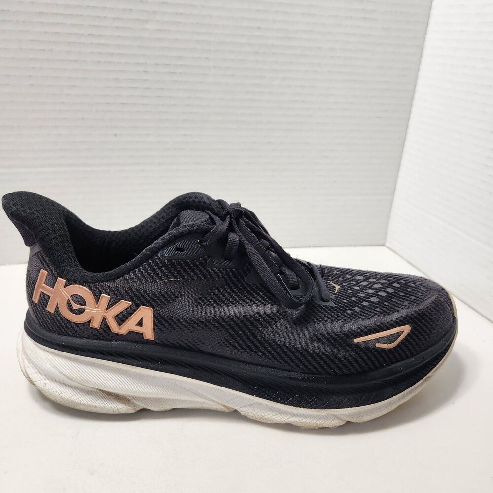 Hoka One One Clifton 9 Womens 8.5B Gym Shoes Black Gold BRGL Running Sneaker